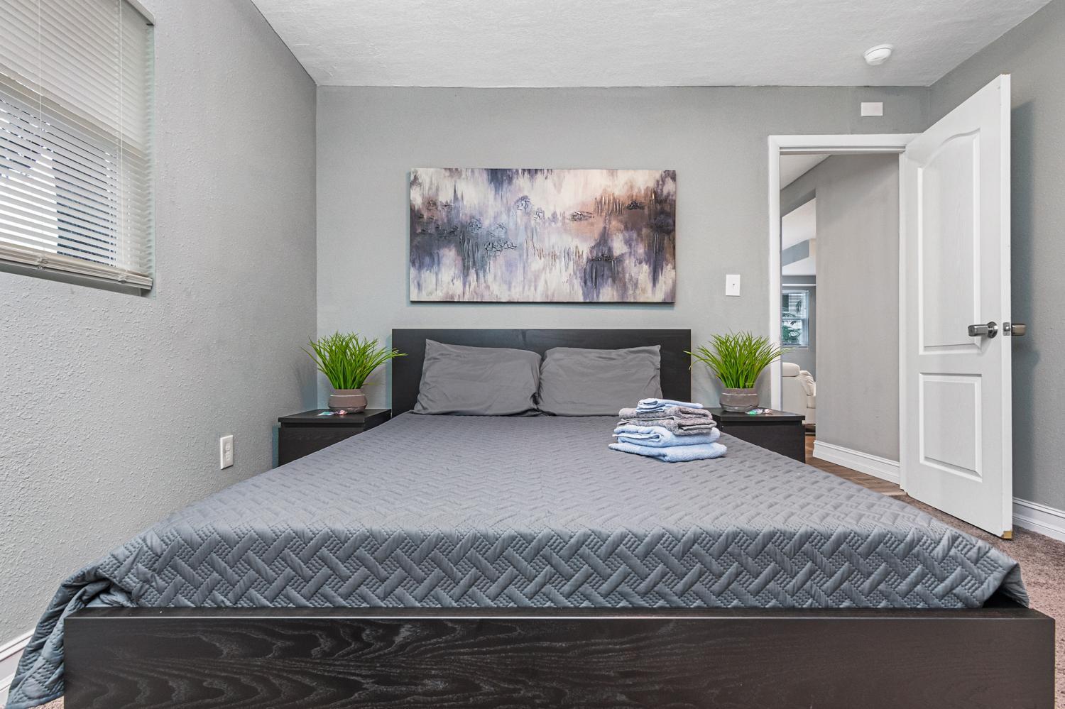 Modern House In Clearwater With Access To A Shared Swimming Pool Apartment Safety Harbor Bagian luar foto