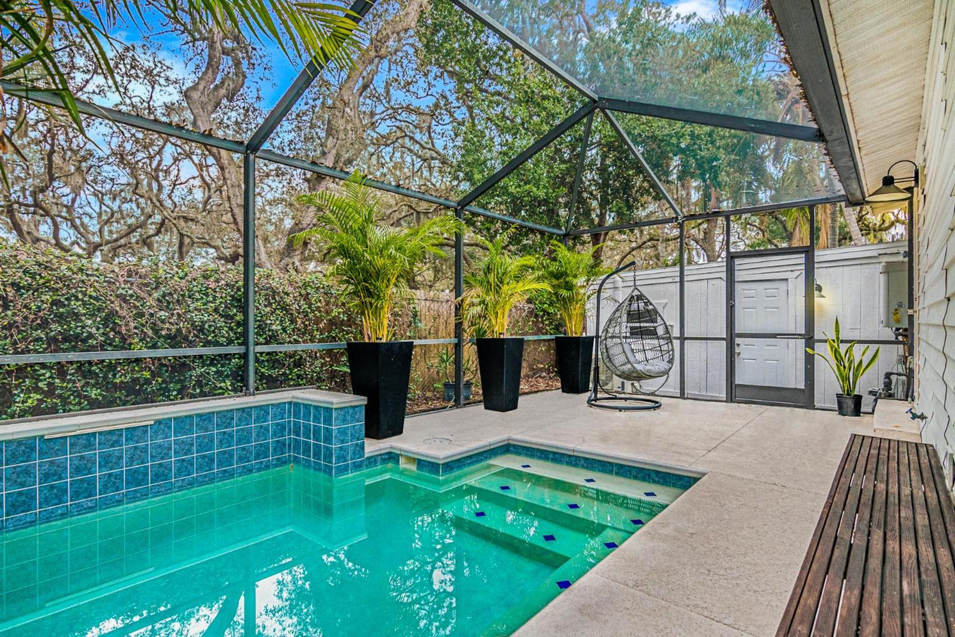 Modern House In Clearwater With Access To A Shared Swimming Pool Apartment Safety Harbor Bagian luar foto